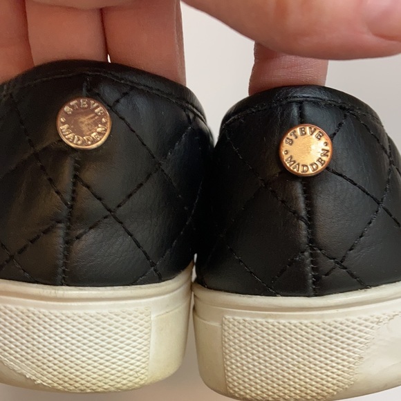 Steve Madden Endell Black Quilted Slip On Shoes - Picture 7 of 8